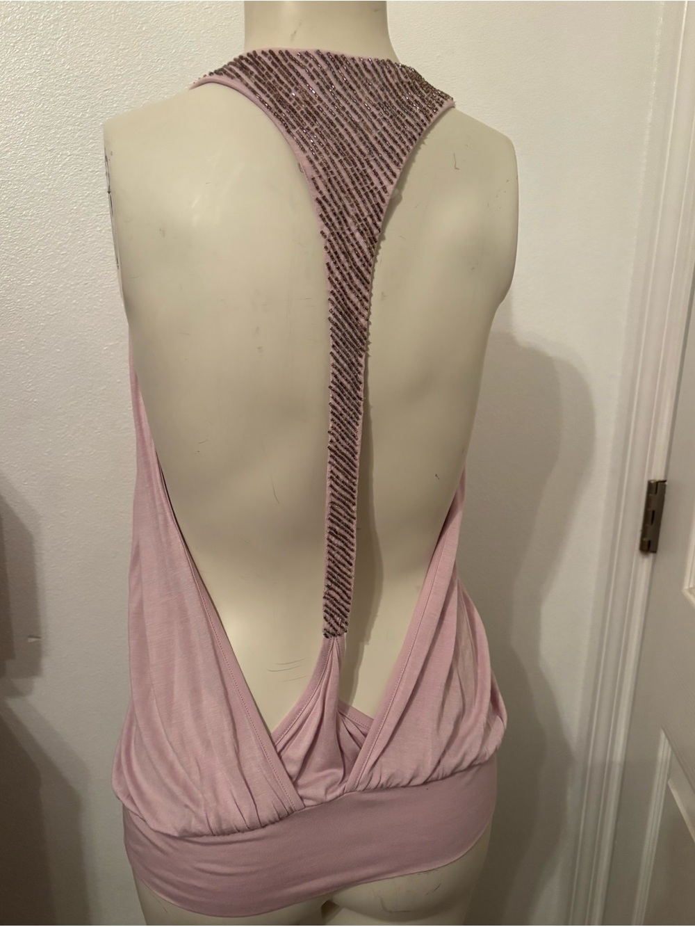 Vintage Y2K moda international pink backless halter rhinestone top NWOT M